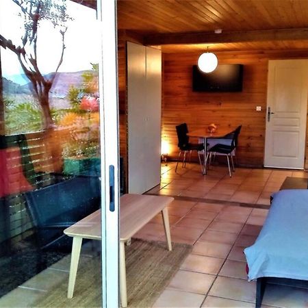 Studio 32M2 - Dans Propriete Avec Vue Imprenable Sur Le Lac Du Salagou Liausson Exterior foto
