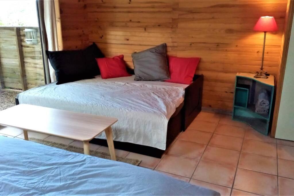 Studio 32M2 - Dans Propriete Avec Vue Imprenable Sur Le Lac Du Salagou Liausson Exterior foto
