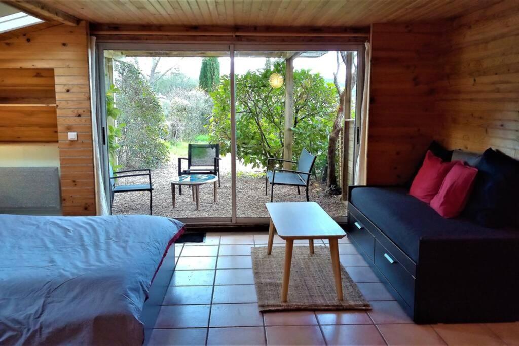 Studio 32M2 - Dans Propriete Avec Vue Imprenable Sur Le Lac Du Salagou Liausson Exterior foto